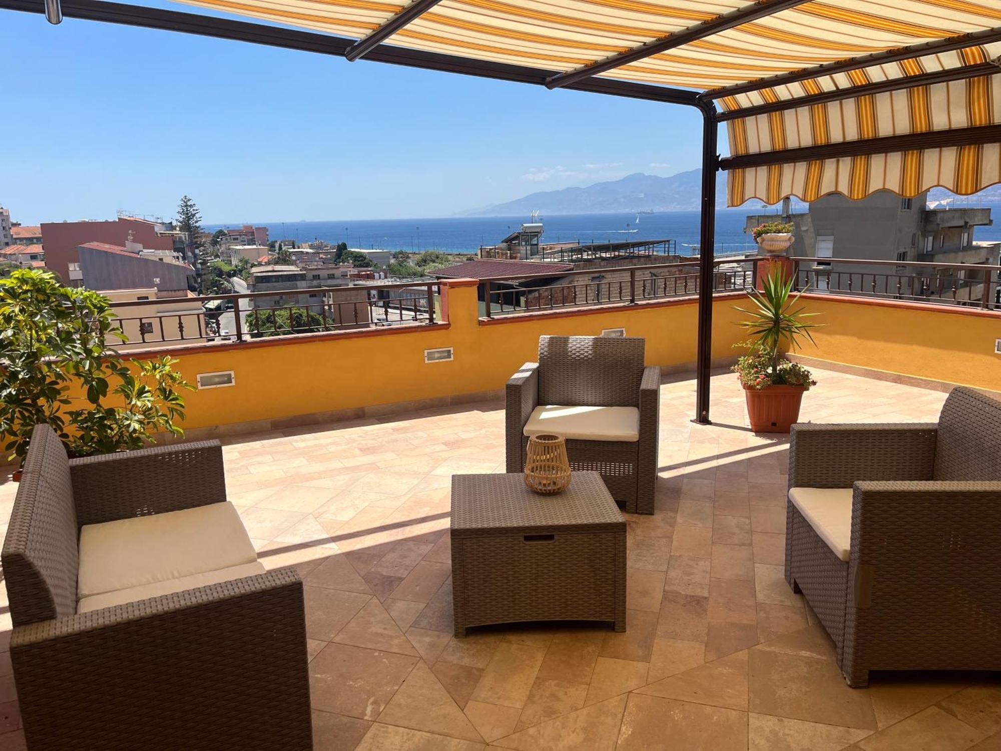 B&B Around The World Villa San Giovanni Zewnętrze zdjęcie